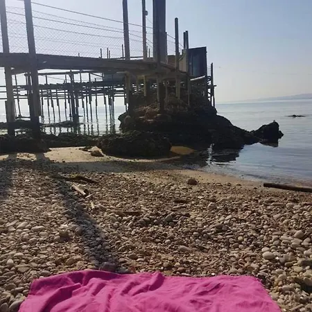 Welcoming House With Sea View In *